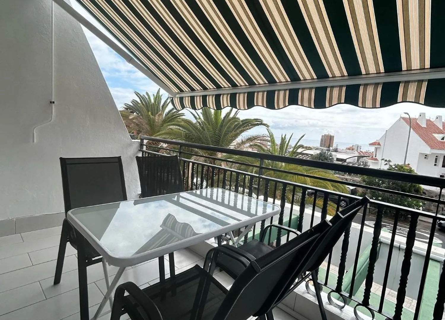 Sea View Aircon Los Cristianos Pool Modern Apartment Arona  0*, Arona (Tenerife) Spanje